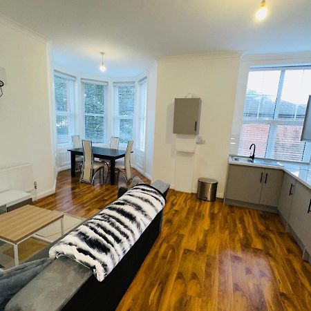 Newly Refurbished Two Bedrooms Flat St Leonards-on-Sea 외부 사진